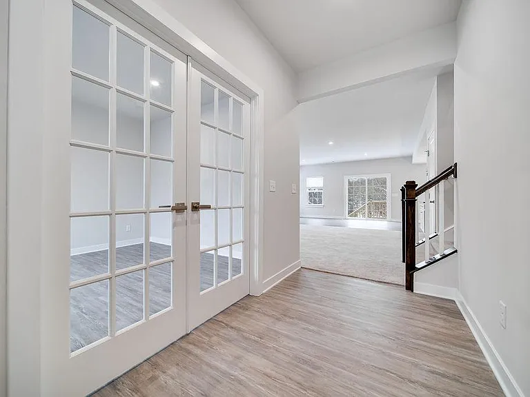 1124 Watermark Way — Photo 6