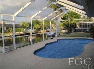 135 SW 53rd Ter, Cape Coral, FL 33914