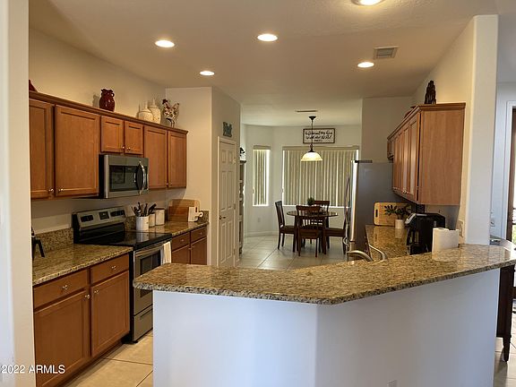 5th image of 16588 W Isleta Ct