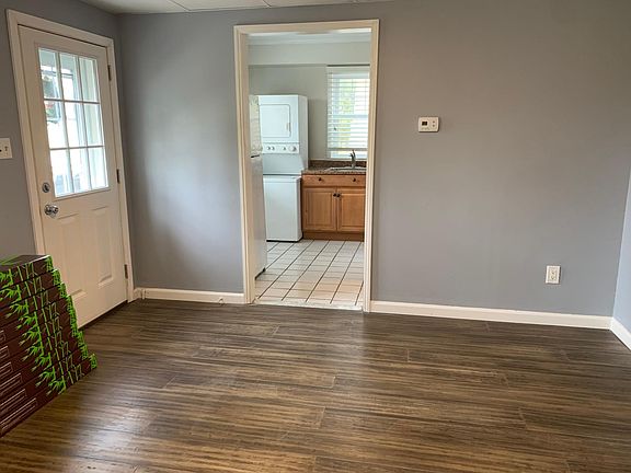 5th image of 522 Highland Ave #1