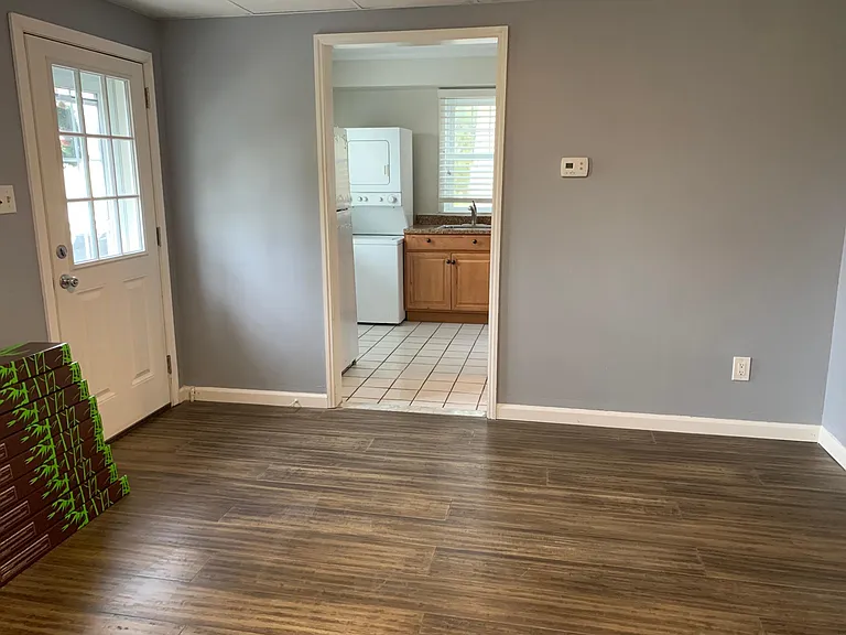 522 Highland Ave #1 — Photo 5