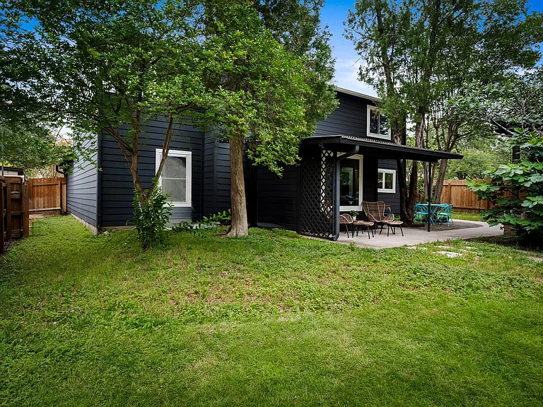 11600 Parkfield Dr — Photo 34