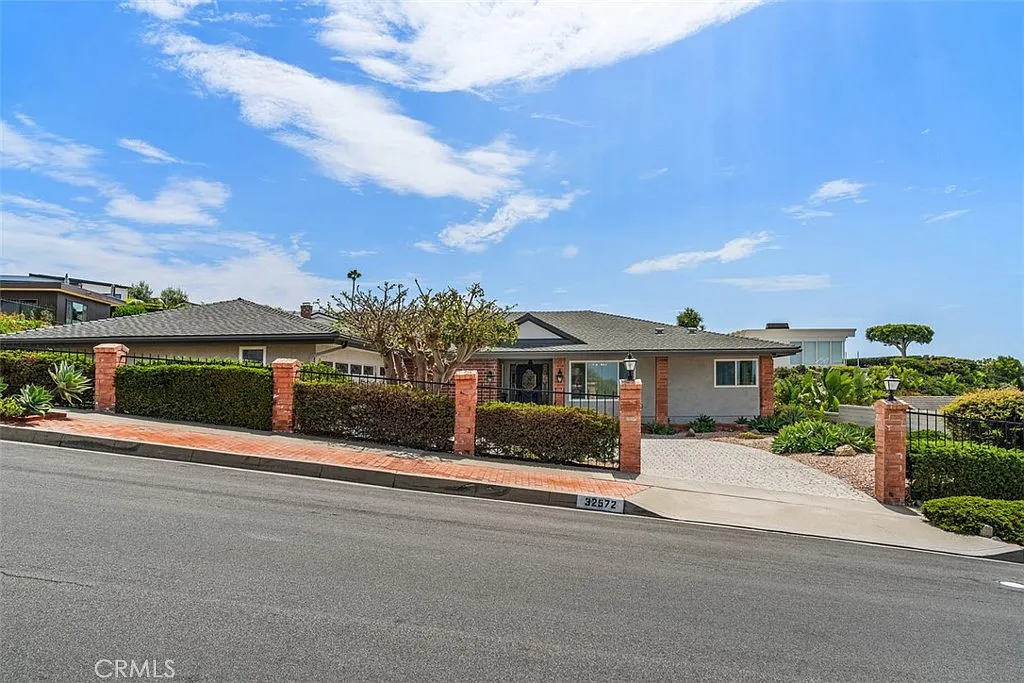 2 bed, 2257 sqft, $11,000 — Photo 3