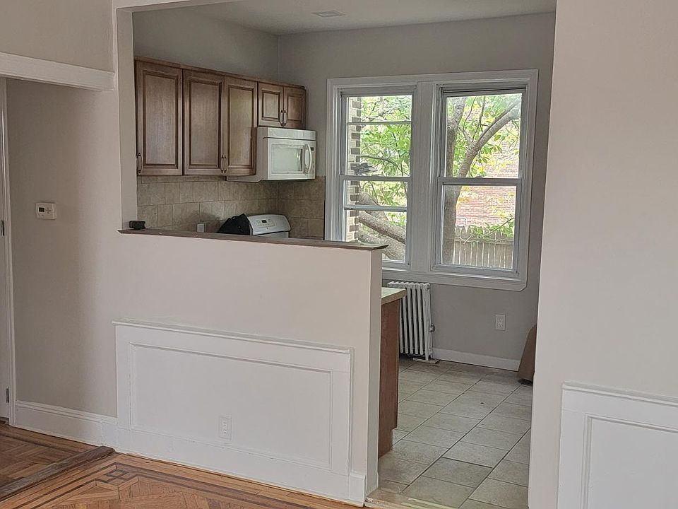 1st image of 3819 Avenue P Floor 1
