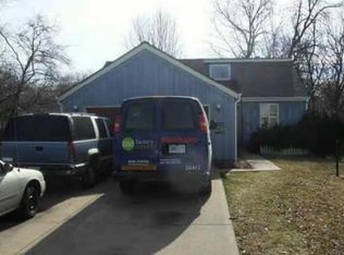 9933 N Cherry Dr, Kansas City, MO 64155