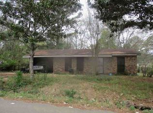 3551 Lampton Ave, Jackson, MS 39213