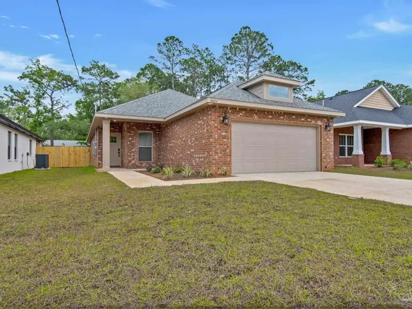 3024 N 20th Ave, Milton, FL 32583