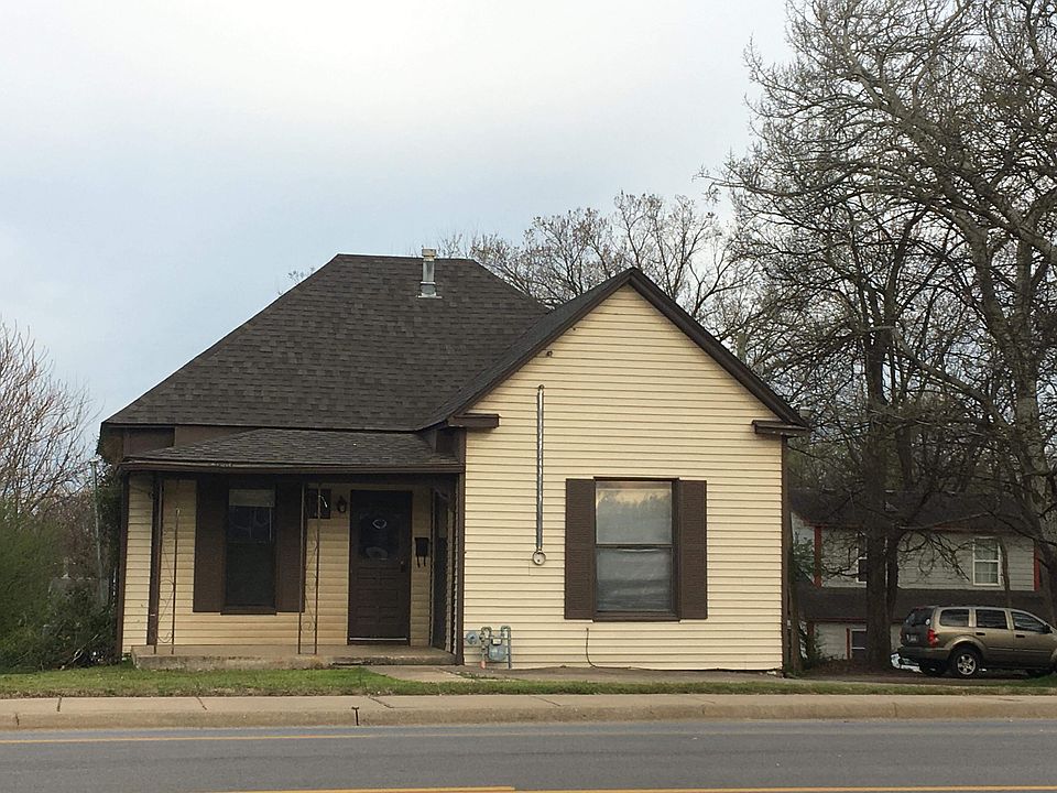 1st image of 406 N Mount Olive St