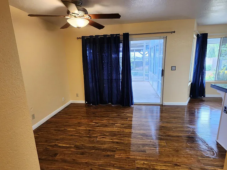 25435 El Paraiso Dr — Photo 7