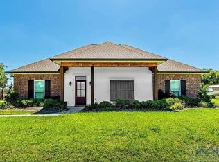 226 Donald Dr, Thibodaux, LA 70301