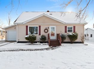 1208 Adams St, Algoma, WI 54201