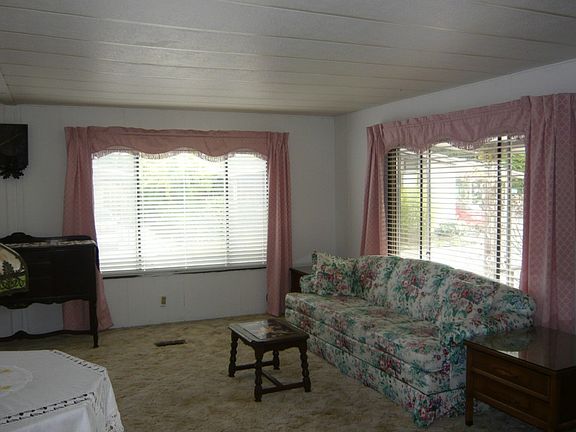 4th image of 21919 107th Pl SE