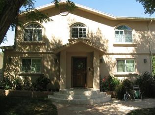 5659 Noble Ave, Van Nuys, CA 91411