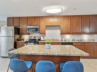 River 595, Des Plaines, IL 60016