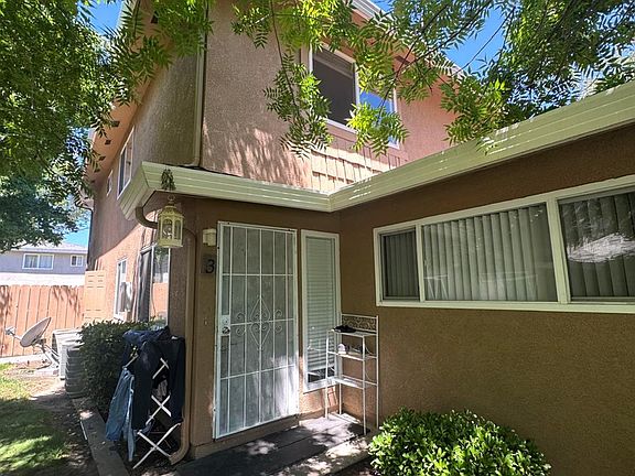 2nd image of 2505 Prescott Rd APT 3
