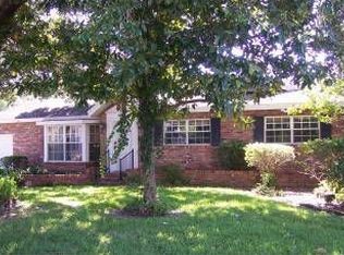 1435 Falcon Dr, Orlando, FL 32803