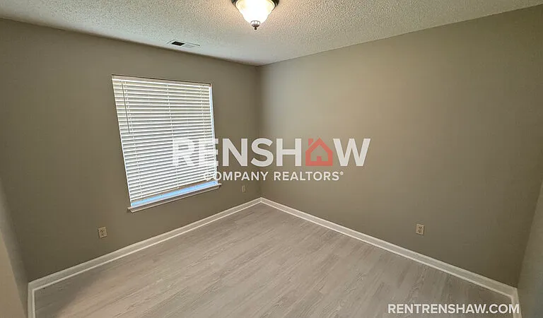 6954 Luxor Ln — Photo 17