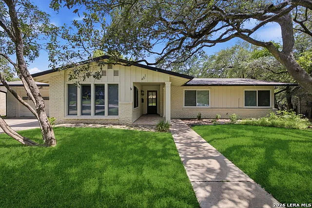 451 Oak Glen Dr