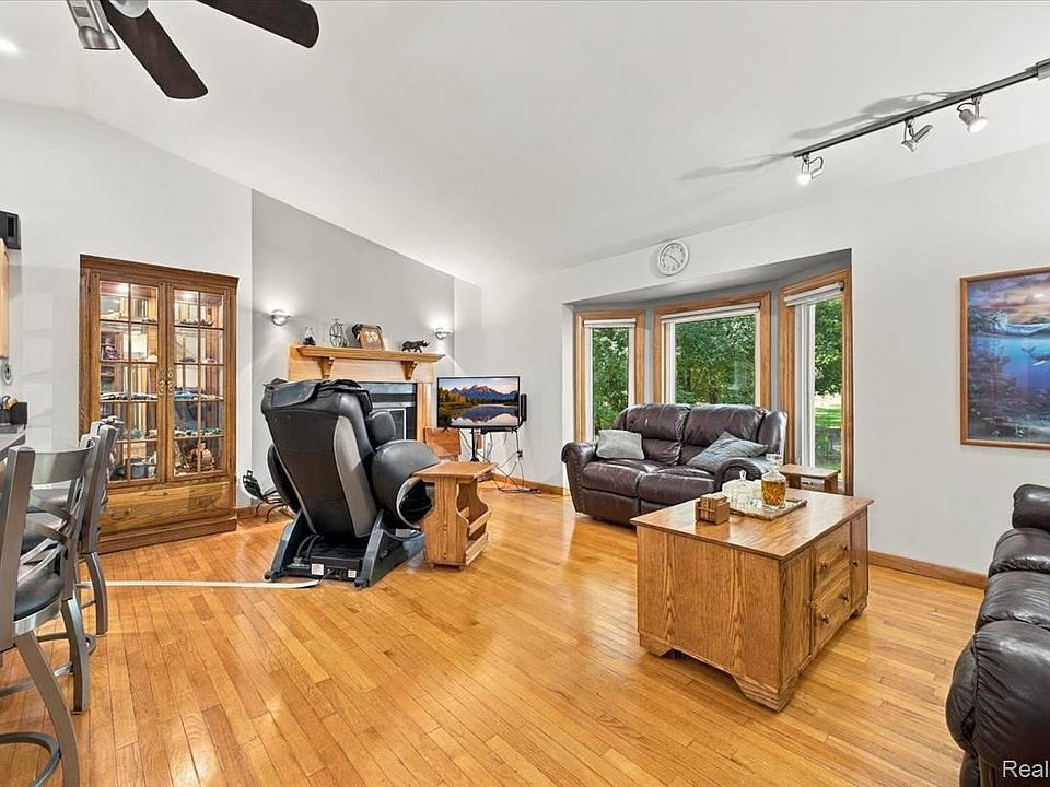 2605 Childs Lake Rd, photo 14
