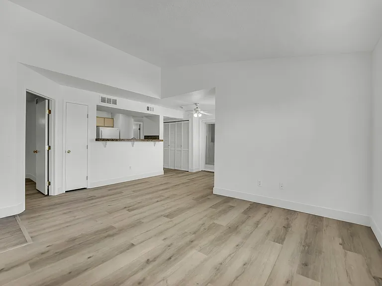 8101 W Flamingo Rd #1-2030 — Photo 27