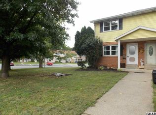 2085 Brentwood Dr, Middletown, PA 17057