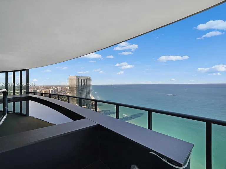 18555 Collins Ave #5105 — Photo 41