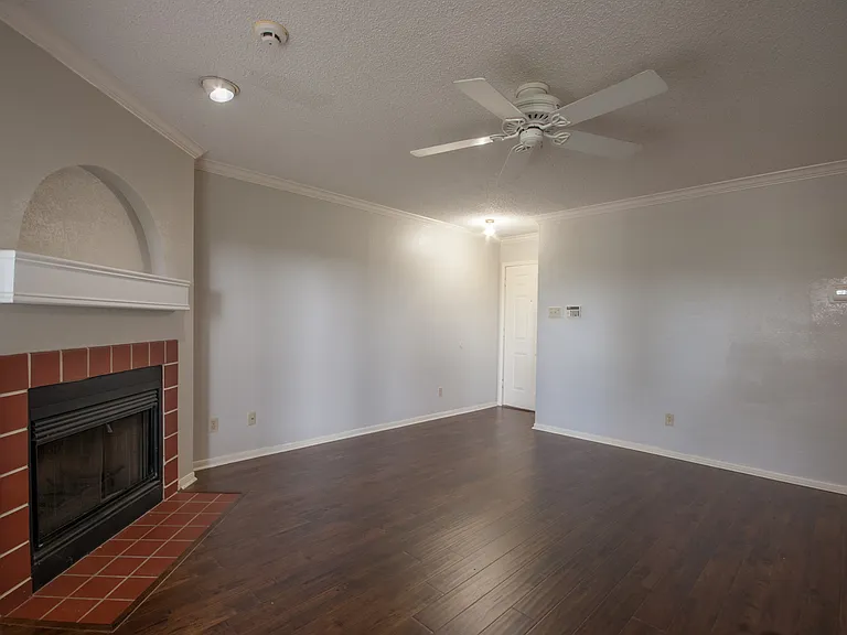 3840 Far West Blvd #102 — Photo 3
