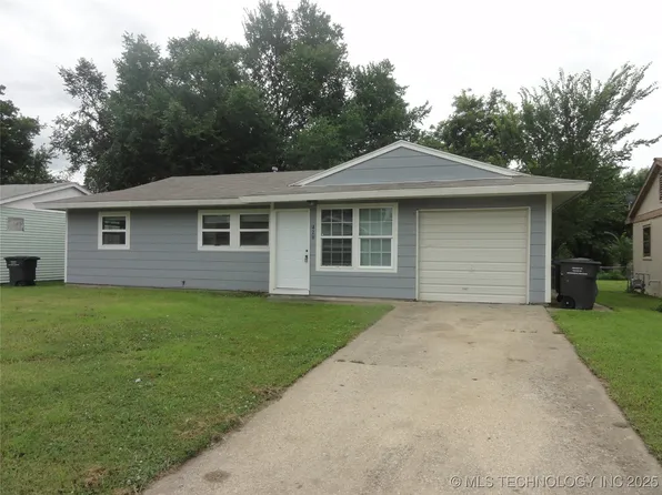 420 Lindenwood Dr, Bartlesville, OK 74003