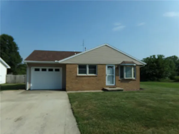 1313 S 11th St, Shelbyville, IL 62565