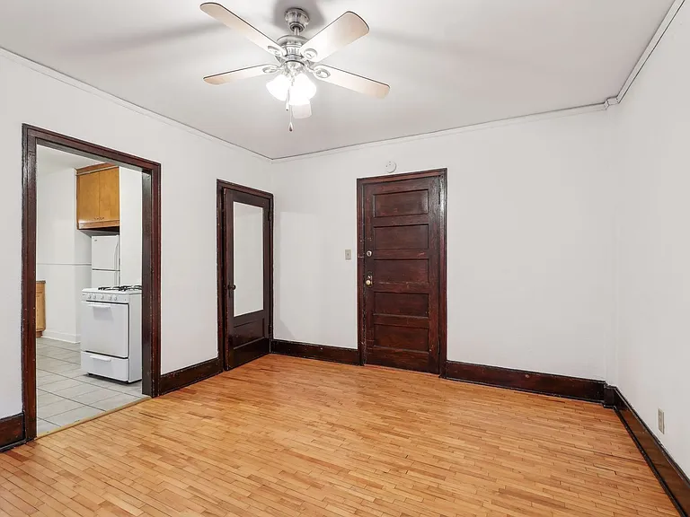 1708 Grand Ave — Photo 7