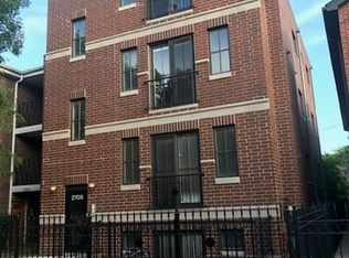 2709 W Bryn Mawr Ave APT 3, Chicago, IL 60659