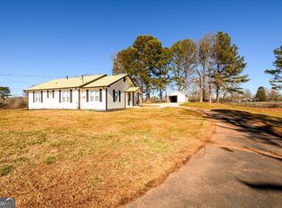 5466 Clarks Bridge Rd, Gainesville, GA 30506