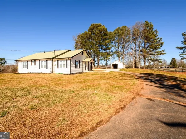 5466 Clarks Bridge Rd, Gainesville, GA 30506