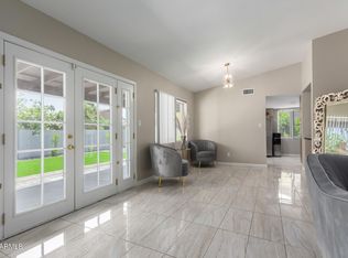 2049 S Rogers, Mesa, AZ 85202