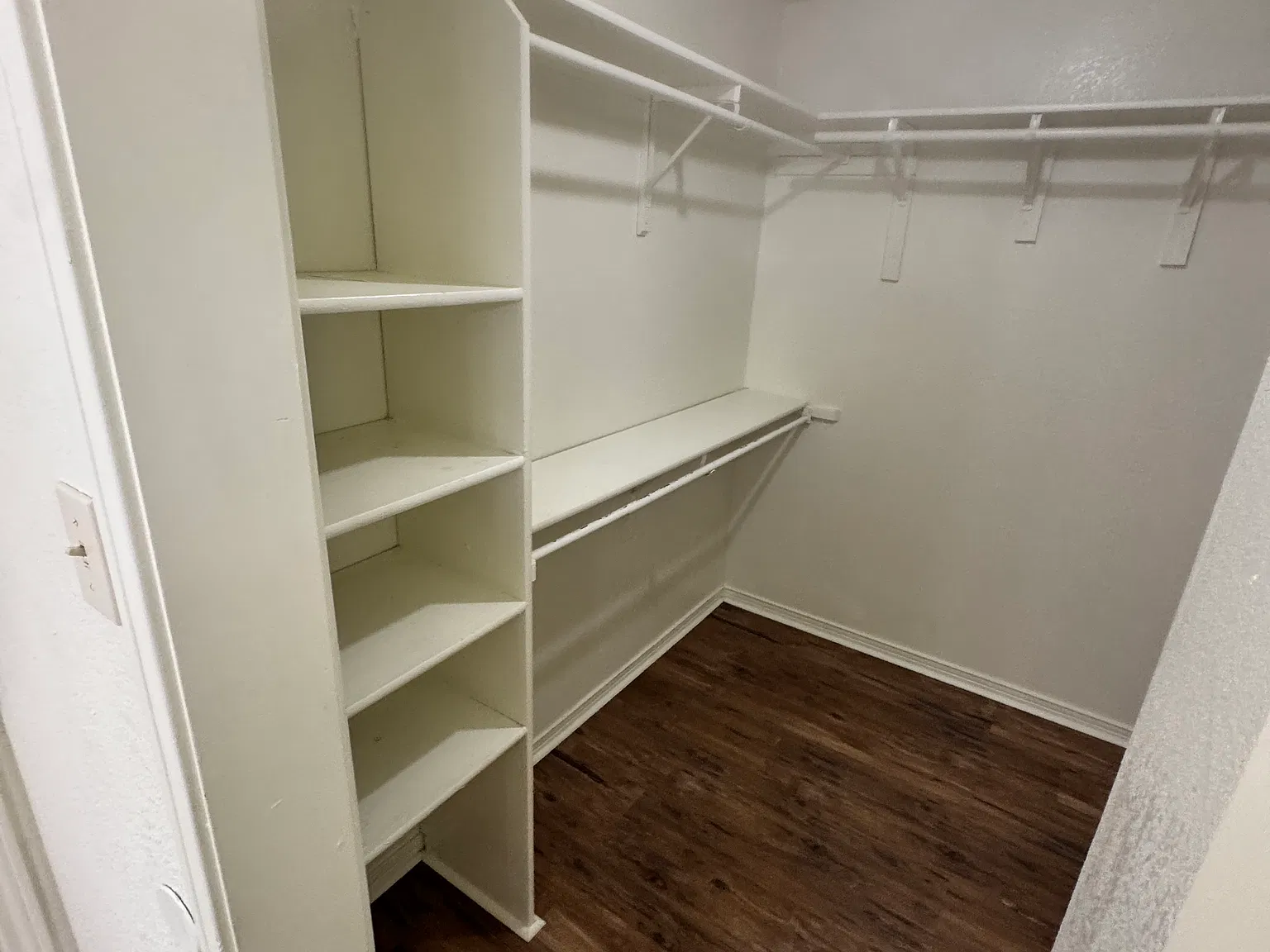 4407 San Marcus Dr — Photo 2
