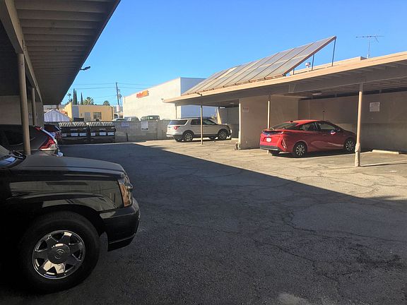 5th image of 14430 Magnolia Blvd #4