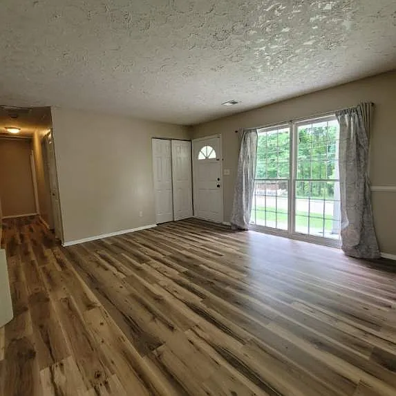 4472 Richard Rd — Photo 6
