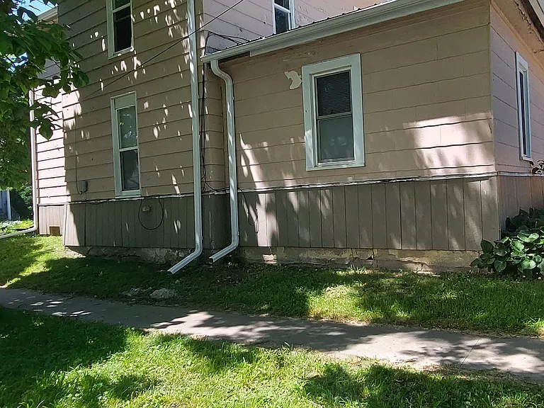 201 W Madison Ave #3 — Photo 17