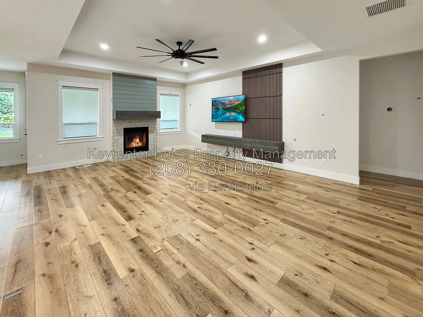 4 bed, 3.5 bath, 2765 sqft, $5,850 — Photo 3