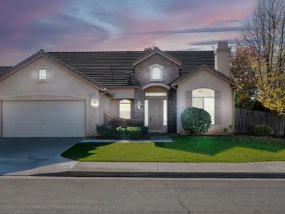 2773 E Deyoung Dr, Fresno, CA, 93720