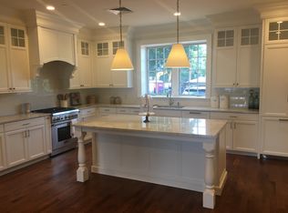 23 Elmwood #23E, Winchester, MA 01890