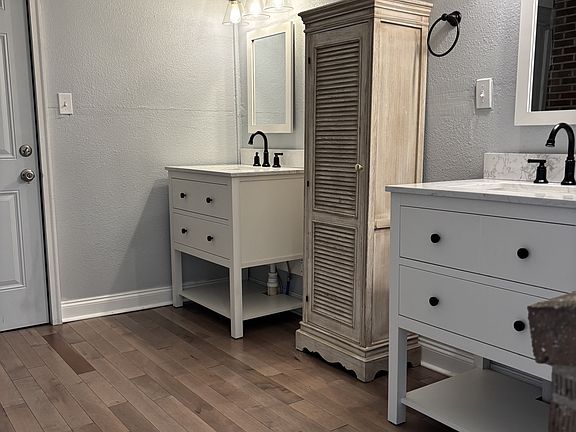 3rd image of 609 Adeline St #1