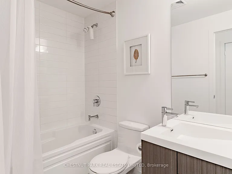 199 Richmond St W #711 — Photo 28