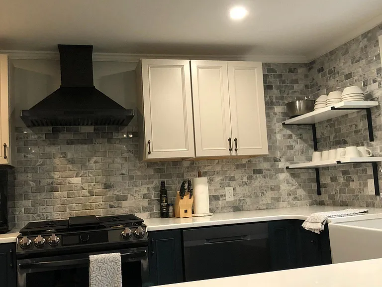 991 Washington Rd — Photo 5