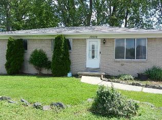 39508 Chart St, Harrison Township, MI