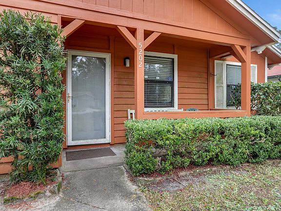 2nd image of 5202 Verdis St