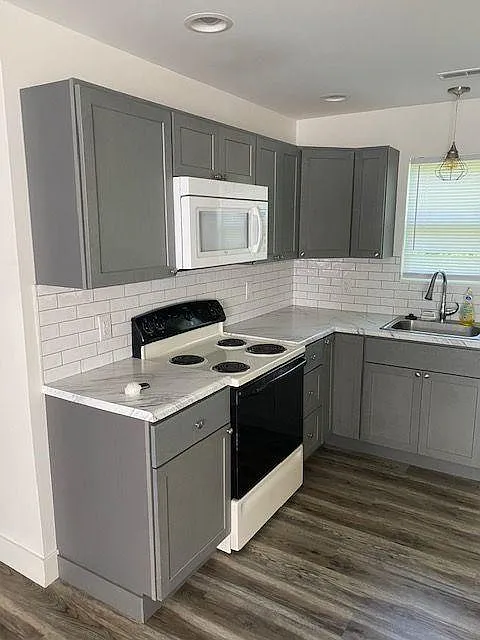 3 bed, 1270 sqft, $1,750 — Photo 3