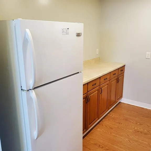 151 Tyler St — Photo 6
