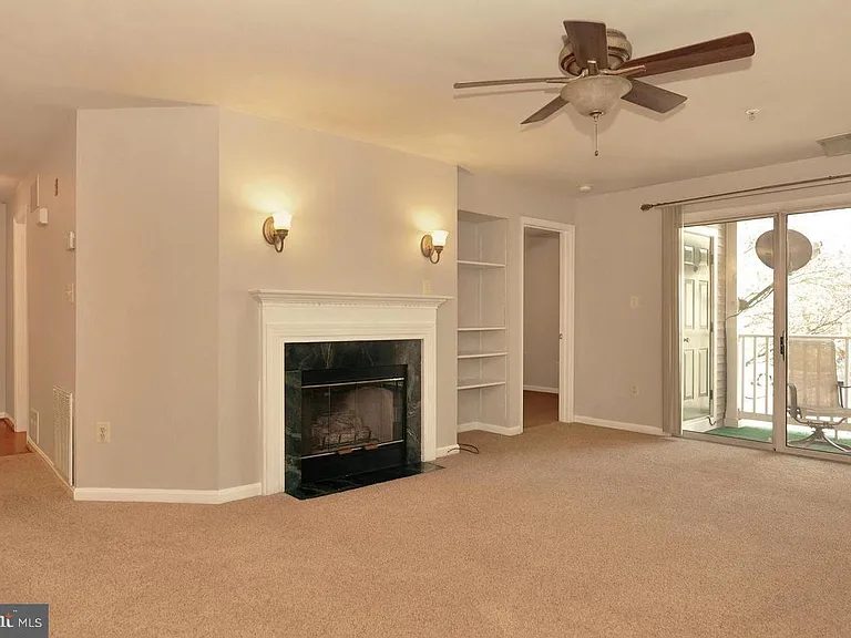 13103 Millhaven Pl #8 — Photo 4