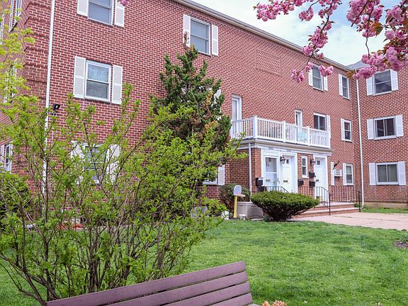 2nd image of 74-11 Little Neck Pkwy #2&3